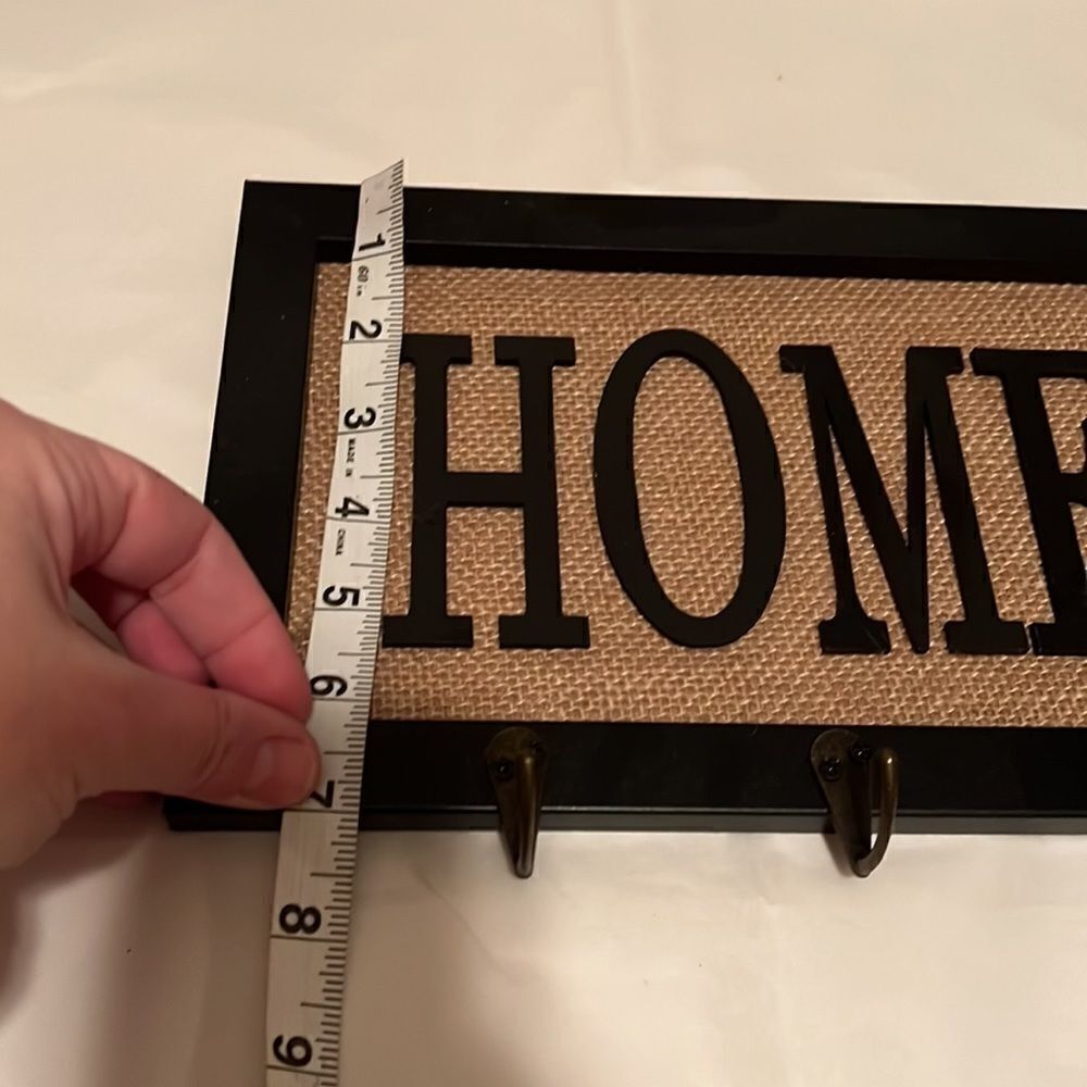 New Home Sign with Keyholder - Picture 3 of 4